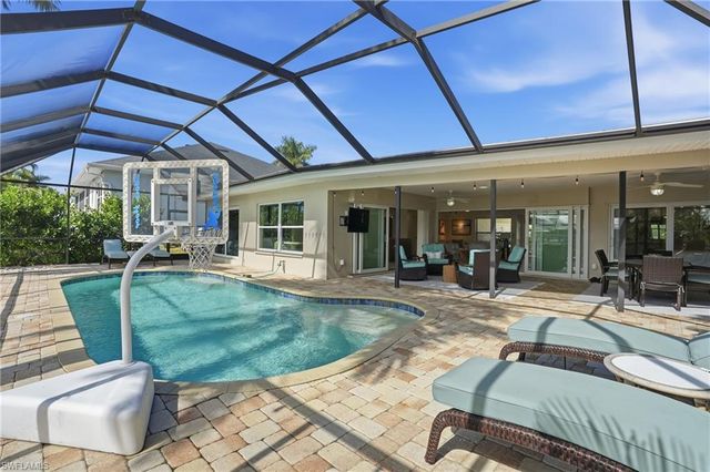 4833 Regal DR, Bonita Springs, FL 34134