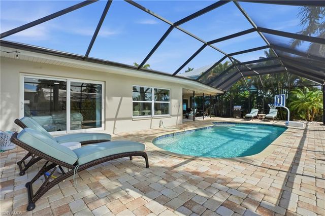 4833 Regal DR, Bonita Springs, FL 34134