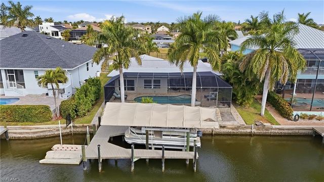 4833 Regal DR, Bonita Springs, FL 34134