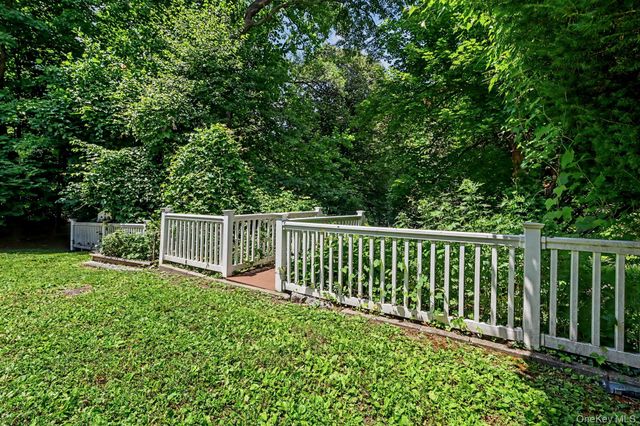 460 Washington Avenue, Pleasantville, NY 10570