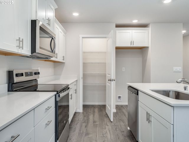 1608 Ne 122nd Ct, Vancouver, WA 98684