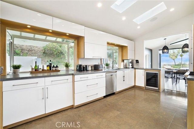 11308 Dona Teresa Drive, Studio City (los Angeles), CA 91604