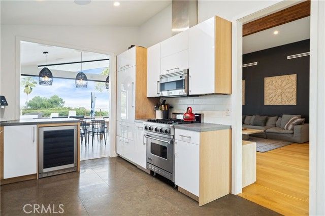 11308 Dona Teresa Drive, Studio City (los Angeles), CA 91604