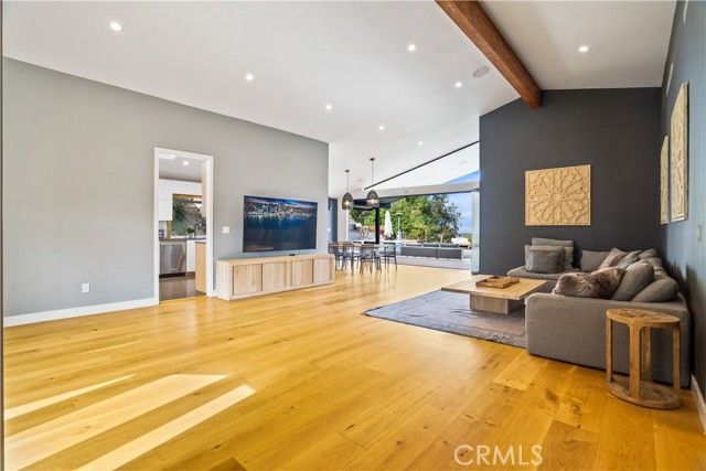 11308 Dona Teresa Drive, Studio City (los Angeles), CA 91604