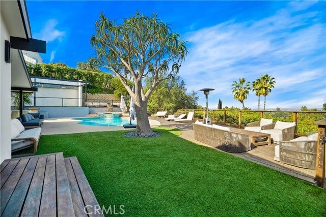 11308 Dona Teresa Drive, Studio City (los Angeles), CA 91604