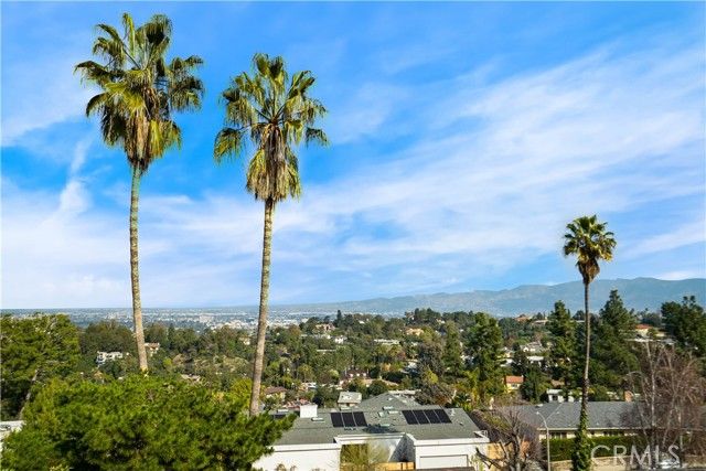 11308 Dona Teresa Drive, Studio City (los Angeles), CA 91604