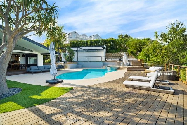 11308 Dona Teresa Drive, Studio City (los Angeles), CA 91604