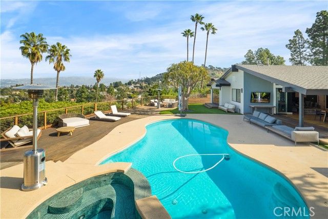 11308 Dona Teresa Drive, Studio City (los Angeles), CA 91604