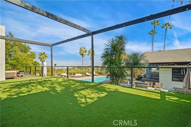 11308 Dona Teresa Drive, Studio City (los Angeles), CA 91604