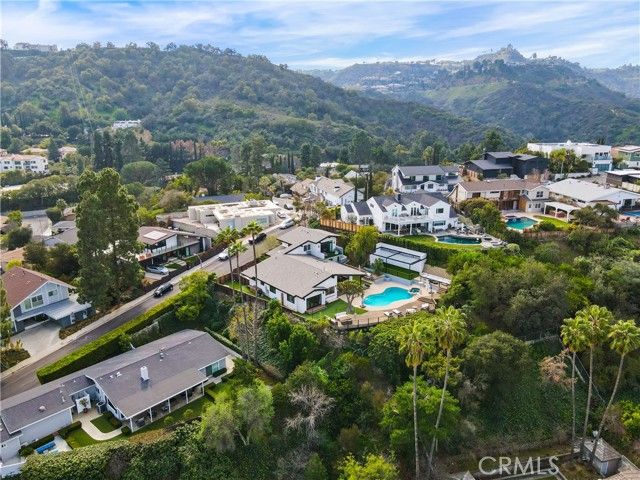 11308 Dona Teresa Drive, Studio City (los Angeles), CA 91604