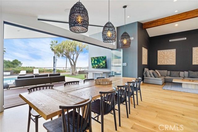 11308 Dona Teresa Drive, Studio City (los Angeles), CA 91604