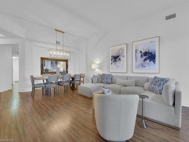 2710 Callista CT 104, Naples, FL 34114