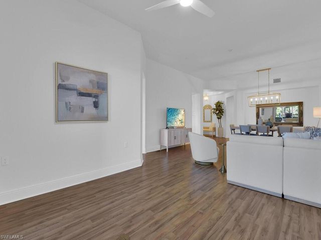 2710 Callista CT 104, Naples, FL 34114