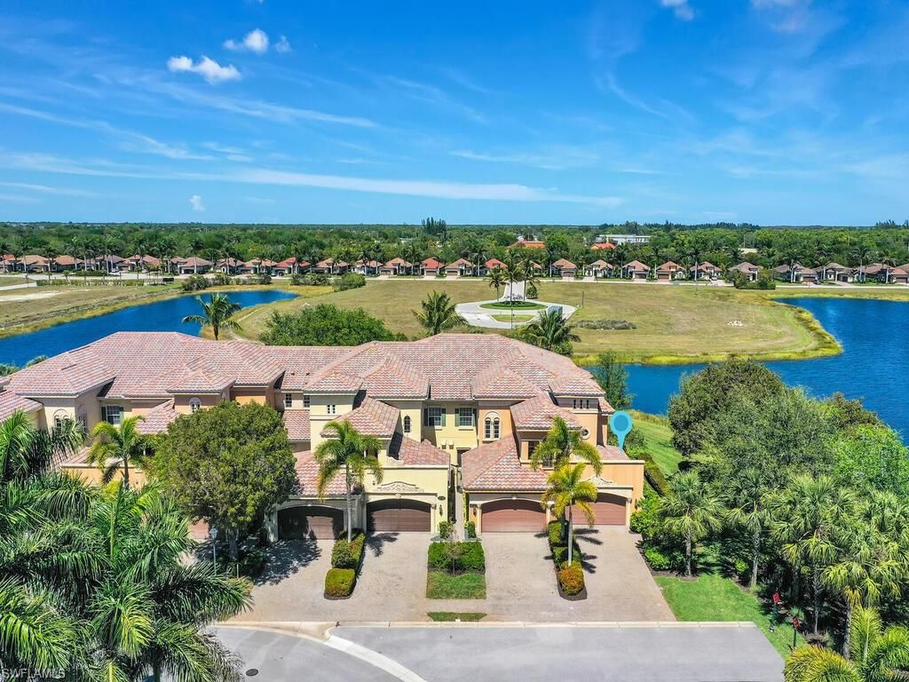 2710 Callista CT 104, Naples, FL 34114