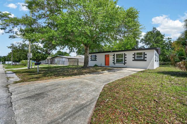 1237 Linda Lane, Daytona Beach, FL 32117
