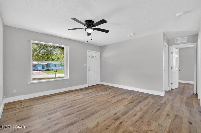 1237 Linda Lane, Daytona Beach, FL 32117