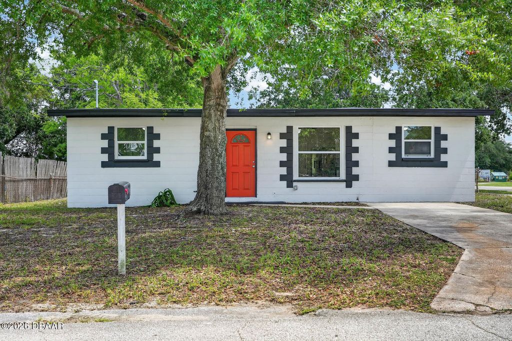 1237 Linda Lane, Daytona Beach, FL 32117
