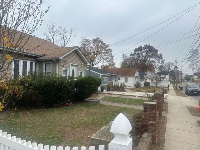 35 William Street, Roosevelt, NY 11575