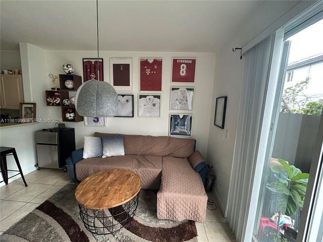 5590 NW 107th Ave 1102, Doral, FL 33178