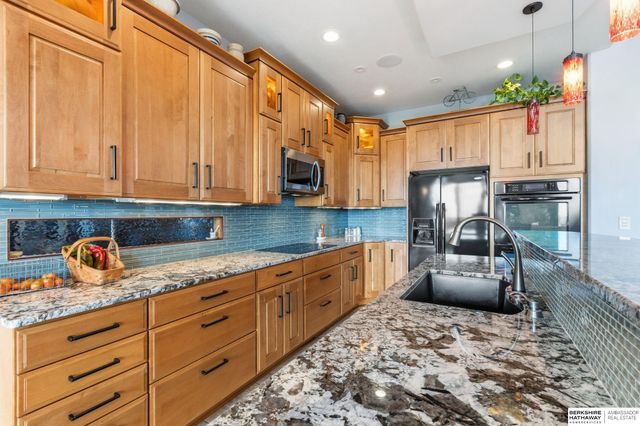 36941 N Timber Ridge Drive, Louisville, NE 68037