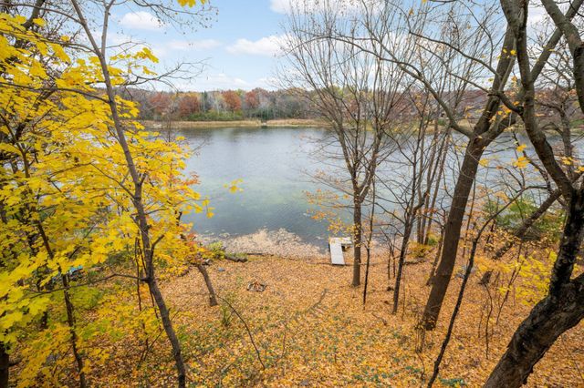 830 Brockton Lane N, Plymouth, MN 55447