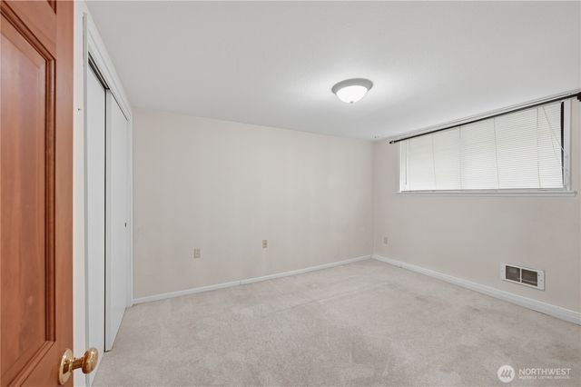 6251 3rd Avenue NW, Seattle, WA 98107