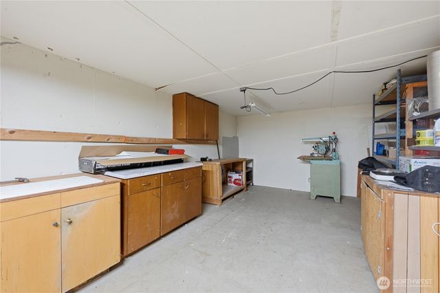 6251 3rd Avenue NW, Seattle, WA 98107