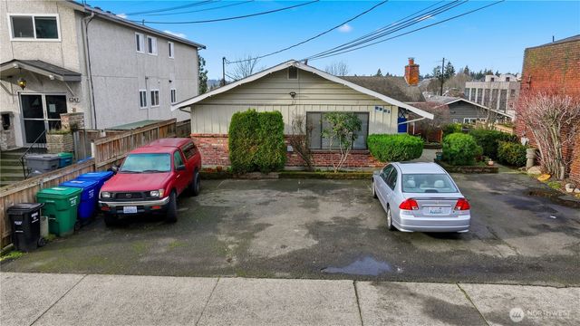 6251 3rd Avenue NW, Seattle, WA 98107