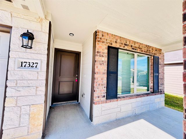 17327 Roxboro Ridge Lane, Crosby, TX 77532