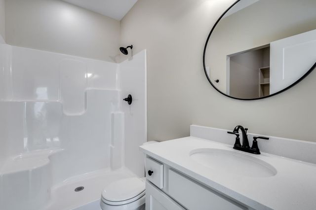 3749 W Longleaf St, Wichita, KS 67205