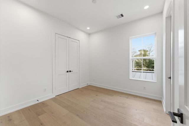 813A Lawrence Street, Houston, TX 77007