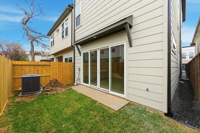 813A Lawrence Street, Houston, TX 77007