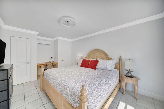 2724 NE 14th Street 3, Fort Lauderdale, FL 33304