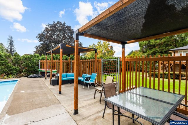 3457 Terrace Dr NW, Albany, OR 97321