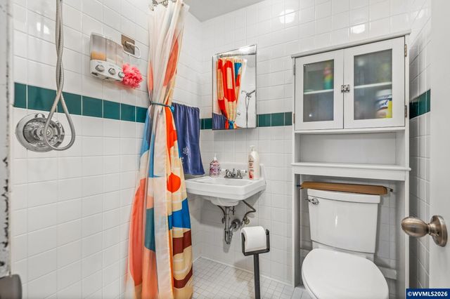 3457 Terrace Dr NW, Albany, OR 97321