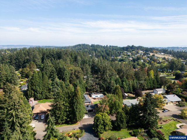 3457 Terrace Dr NW, Albany, OR 97321