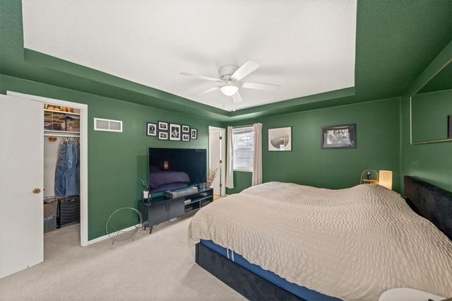 9105 England Street, Overland Park, KS 66212