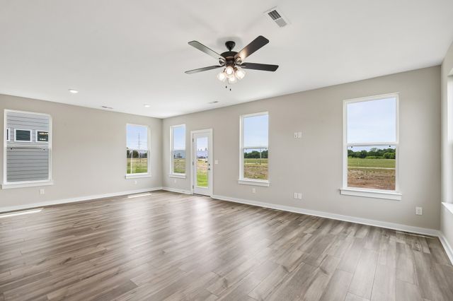 600 Sun Bear Lane, Mount Pleasant, TN 38474