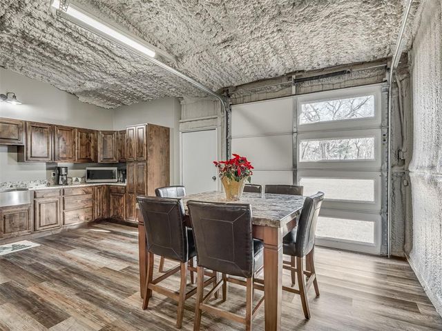 407 Burntwood Dr, Tuttle, OK 73089