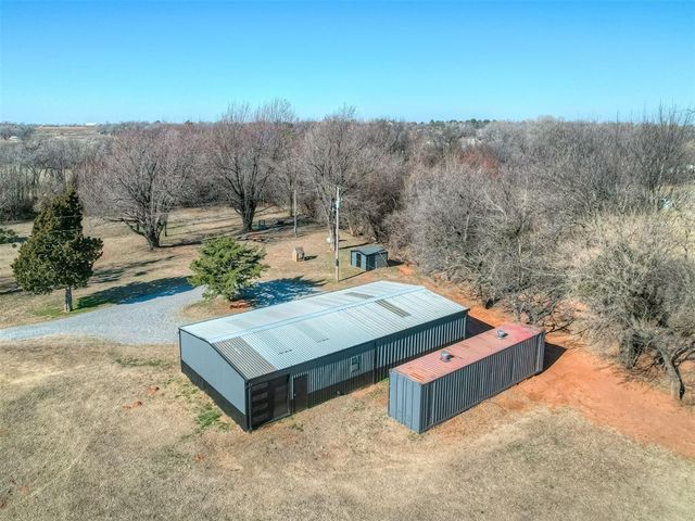 407 Burntwood Dr, Tuttle, OK 73089
