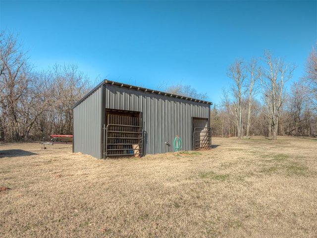 407 Burntwood Dr, Tuttle, OK 73089