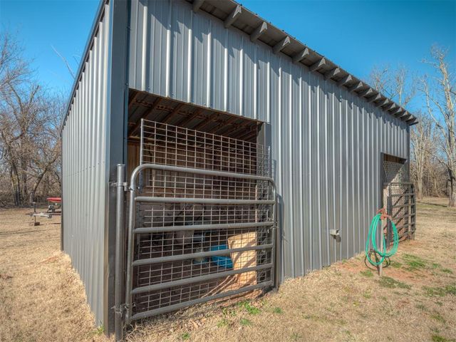 407 Burntwood Dr, Tuttle, OK 73089