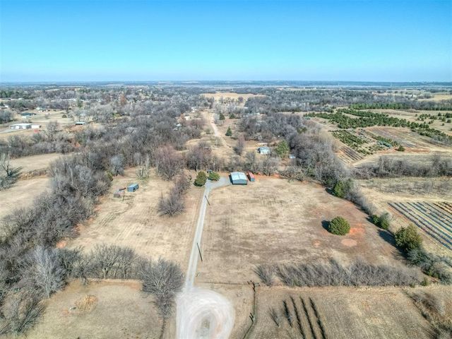 407 Burntwood Dr, Tuttle, OK 73089