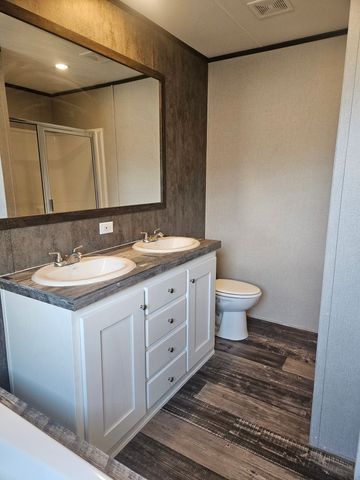 6501 W Hwy 199 6511, Springtown, TX 76082