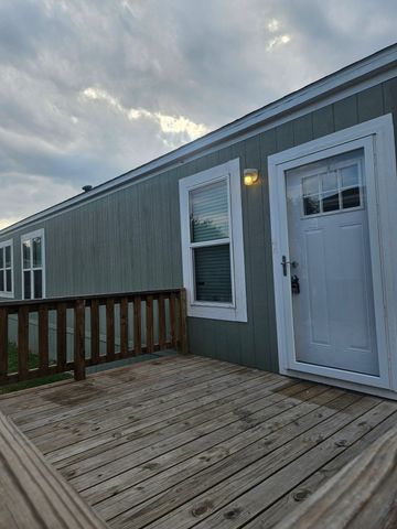 6501 W Hwy 199 6511, Springtown, TX 76082