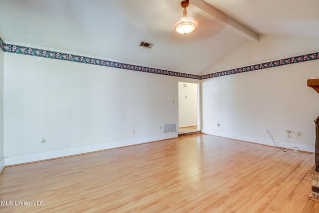 2408 Sunkist Country Club Road, Biloxi, MS 39532