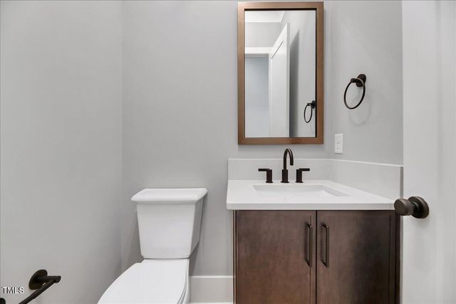 811 Maple Berry Lane 106, Raleigh, NC 27607