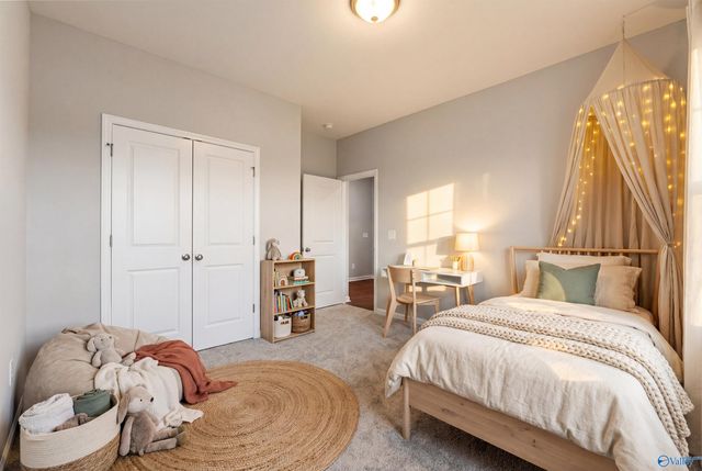 207 Applewood Court, Huntsville, AL 35811