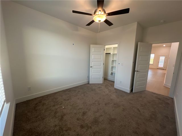 7014 SW Orange Avenue, Bentonville, AR 72713