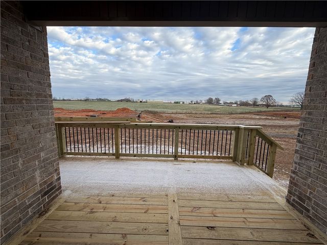 7014 SW Orange Avenue, Bentonville, AR 72713